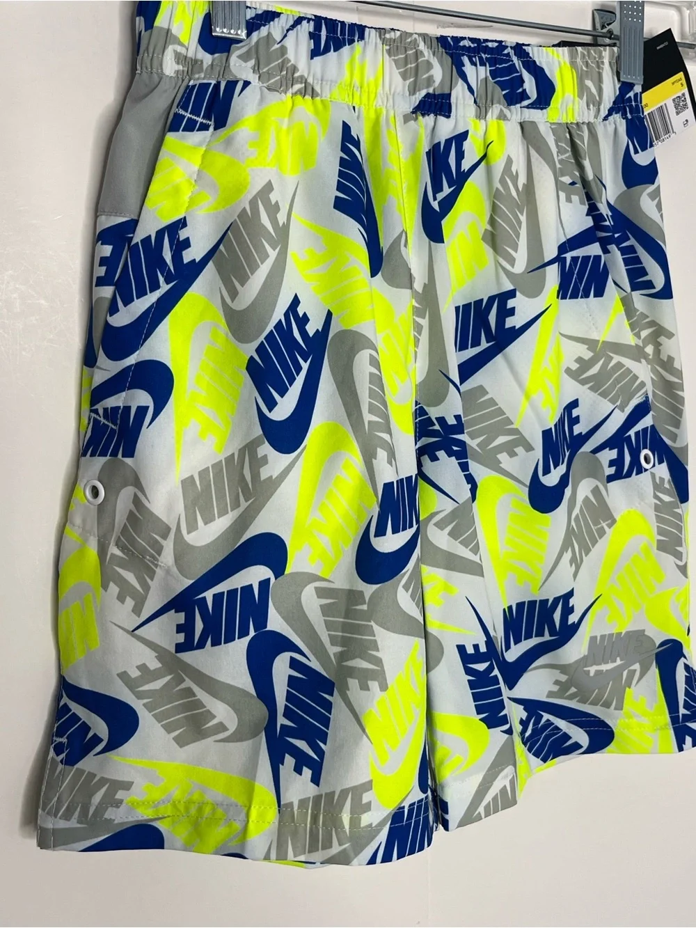 Nike Boys Printed Shorts Size Small